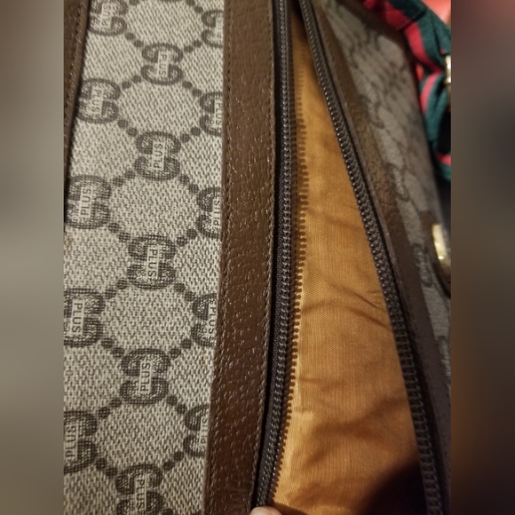 Gucci Handbag - Picture 7 of 10